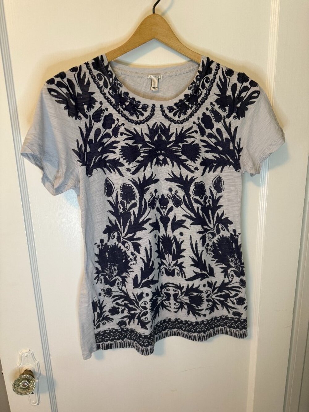 J Crew Graphic Print tshirt size small